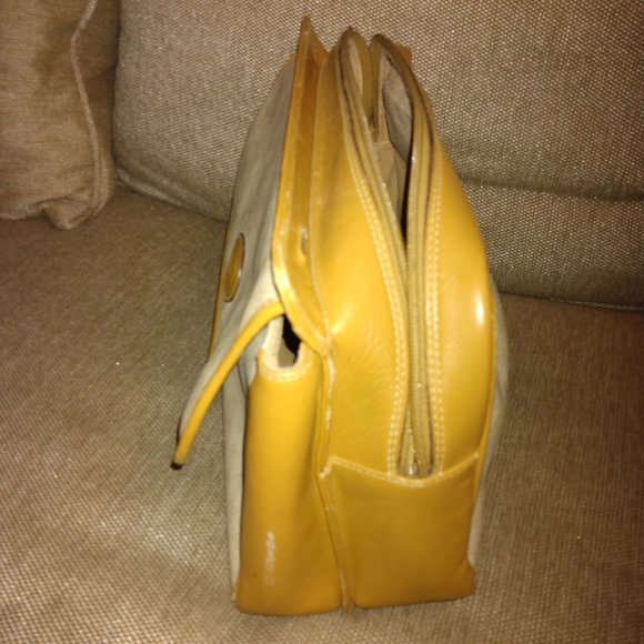 ❤️ GUCCI Micro G Logo Print Tan Canvas Leather Coated Canvas Clutch Shoulder Bag - Picture 9 of 15